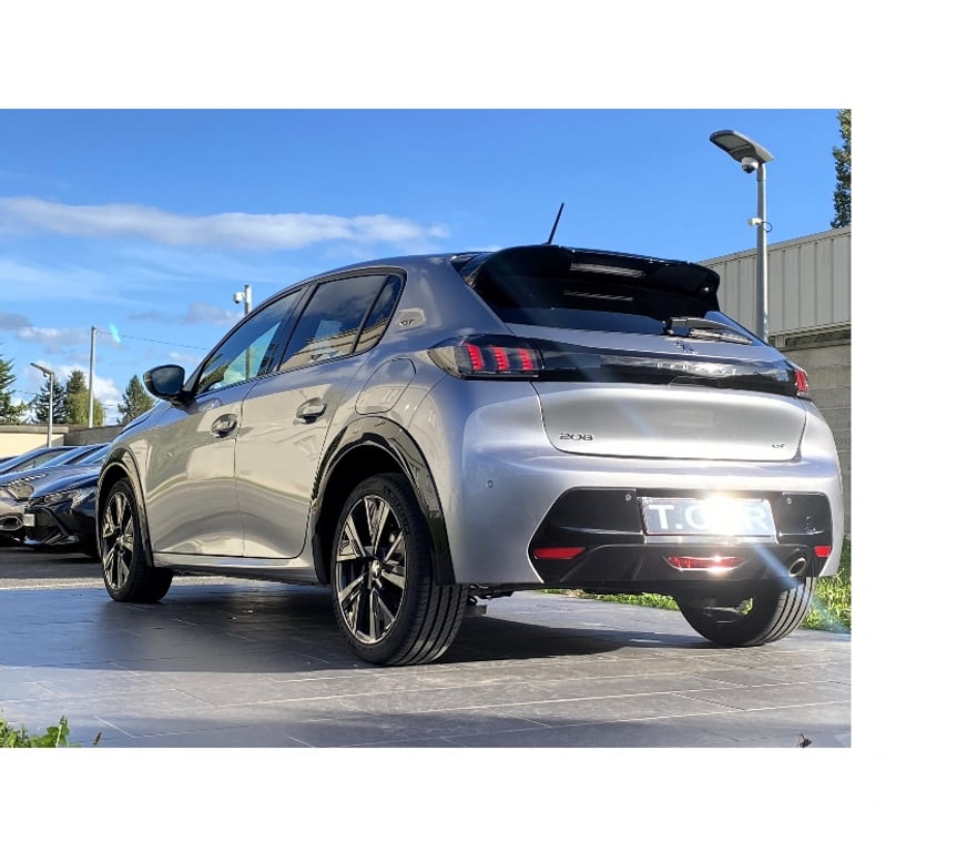 Voiture d'occasion Oise Nogent sur Oise - 60180 - Photos Vivastreet PEUGEOT 208 GT 100 CH BOÎTE AUTO EAT8 AN 2023 25373 KM