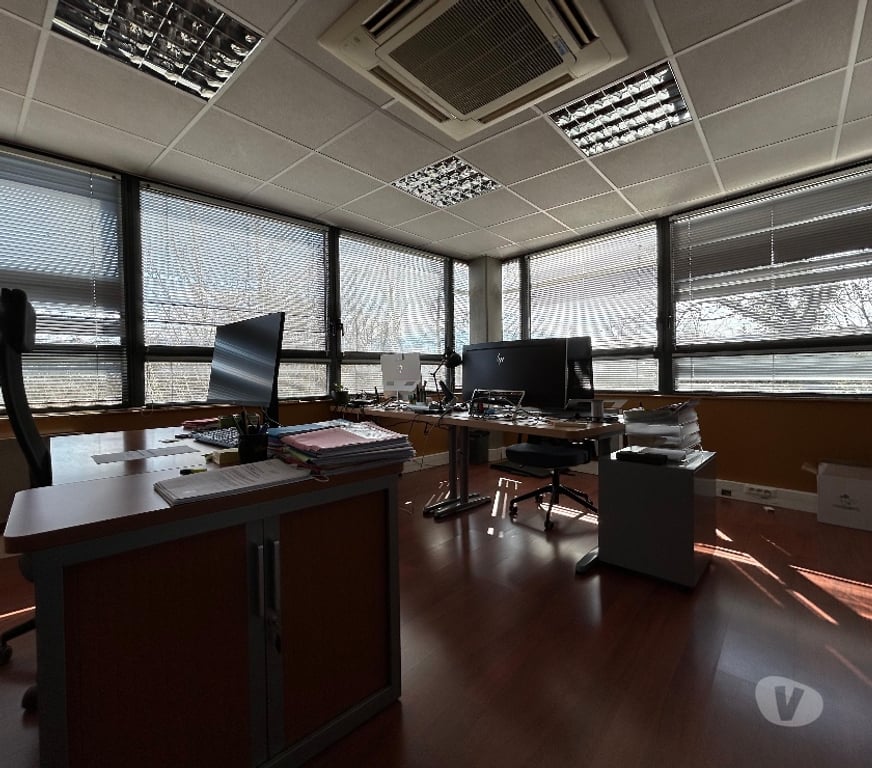 bureaux locaux Haute-Savoie Chavanod - 74650 - Photos Vivastreet Cède bail commercial