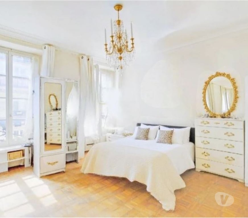 Appartements à vendre Paris Paris 9ème ardt - 75009 - Photos Vivastreet Appartement familial 4-5 pièces, 98 m2 Martyrs Drouot