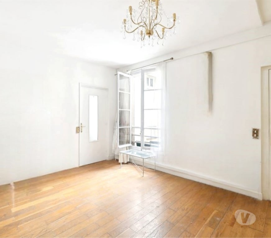 Appartements à vendre Paris Paris 8ème ardt - 75008 - Photos Vivastreet Beau 4 pièces, 2 chambres - SUD