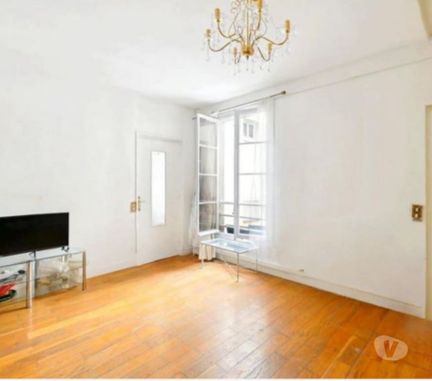 Appartements à vendre Paris Paris 8ème ardt - 75008 - Photos Vivastreet Beau 4 pièces, 2 chambres - SUD