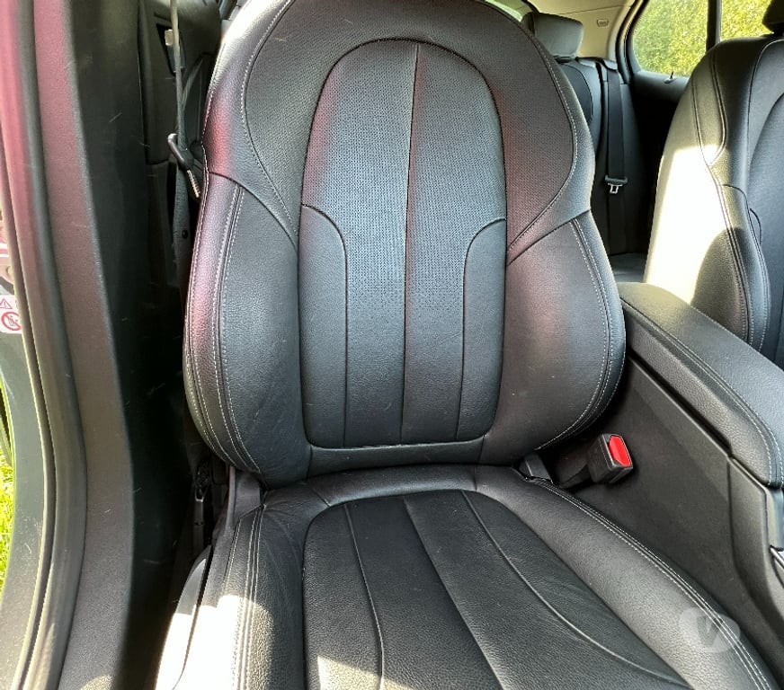 Voiture d'occasion Ille-et-Vilaine Rennes - Photos Vivastreet BMW Série 1 F40 116d Luxury 2019 149000 Kms