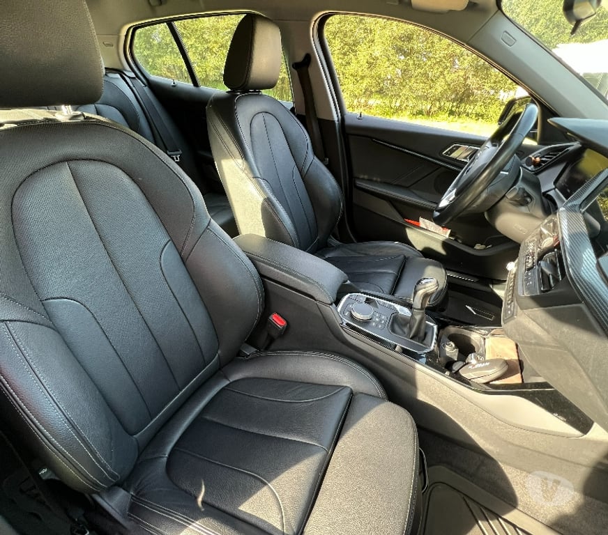 Voiture d'occasion Ille-et-Vilaine Rennes - Photos Vivastreet BMW Série 1 F40 116d Luxury 2019 149000 Kms
