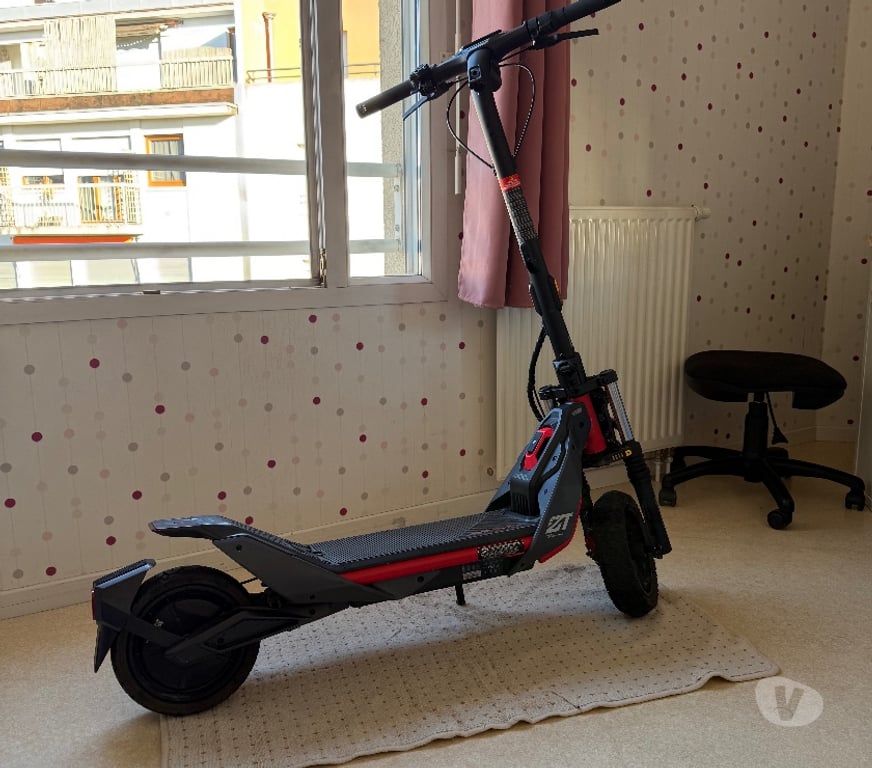 Matériel de sport Haute-Savoie Annemasse - Photos Vivastreet Segway eKickScooter ZT3 PRO