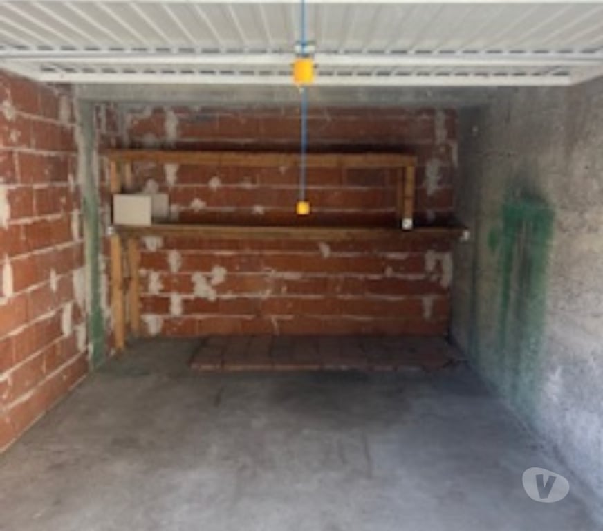 Parkings - Garages Drôme Tain l'Hermitage - 26600 - Photos Vivastreet Location garage et parking