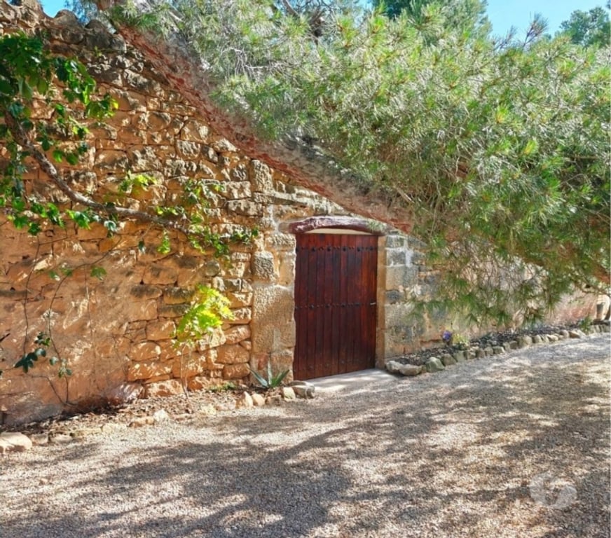 Vente Maison Espagne - Photos Vivastreet Ferme de 4 hectares cloturee avec maison