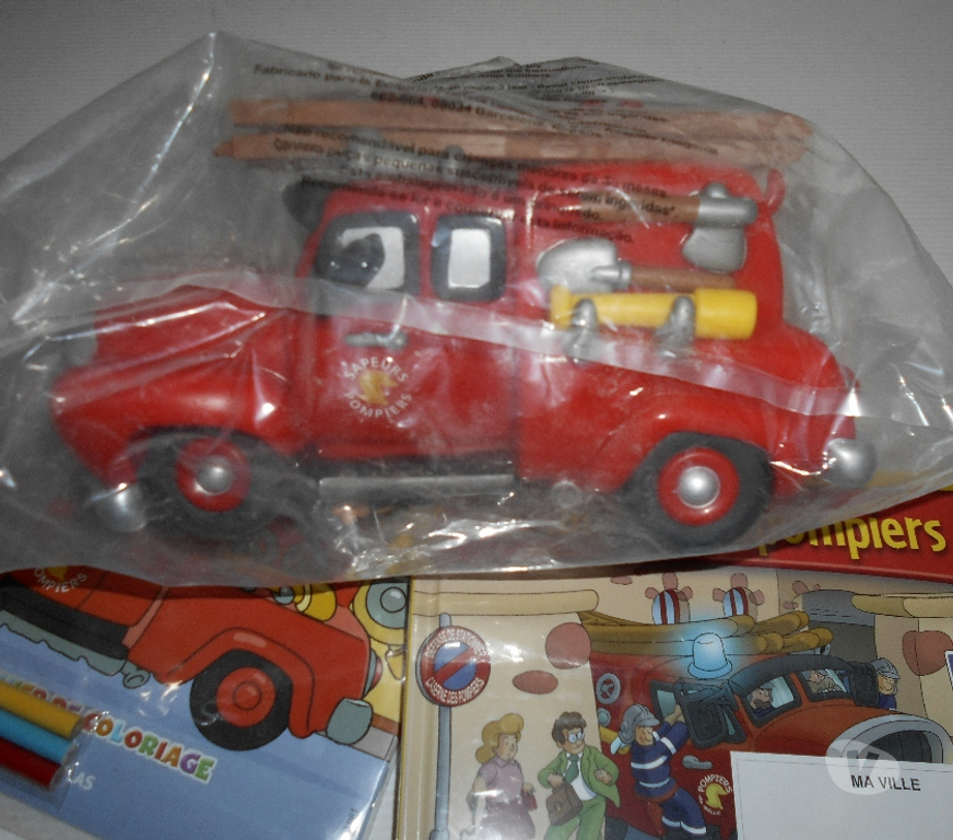 Jeux - Jouets Loir-et-Cher Vendome - 41100 - Photos Vivastreet Camion de Pompier