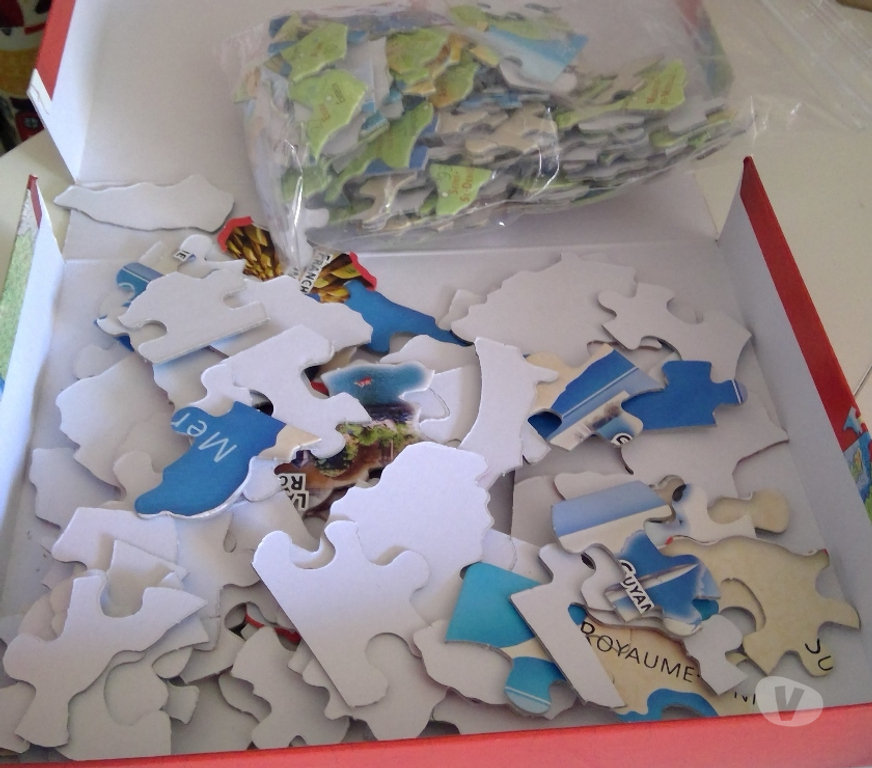 Jeux - Jouets Cher Ainay le Vieil - 18200 - Photos Vivastreet 7€ PUZZLE 2 CARTES DE France