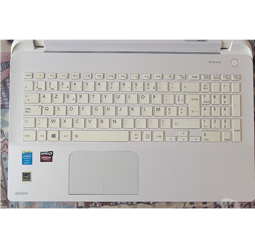 Informatique Nord Houplin Ancoisne - 59263 - Photos Vivastreet Toshiba Satellite i7 1To 16Go RAM Windows 11 Famille