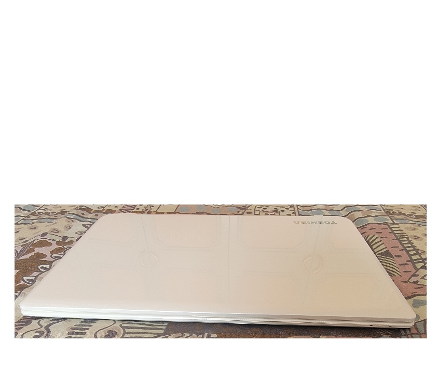 Informatique Nord Houplin Ancoisne - 59263 - Photos Vivastreet Toshiba Satellite i7 1To 16Go RAM Windows 11 Famille
