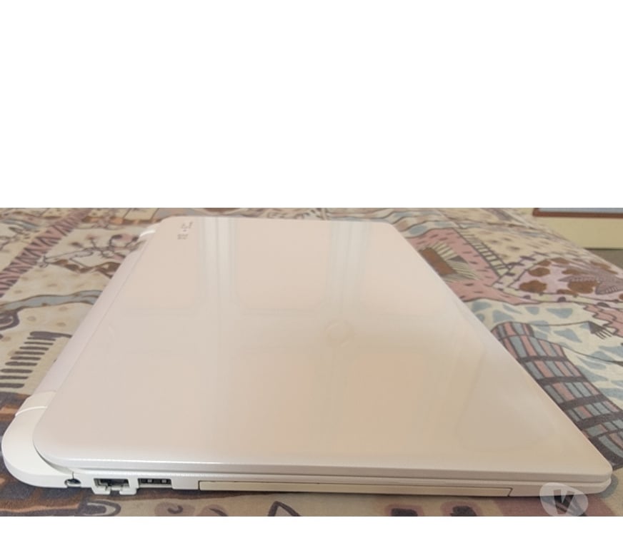 Informatique Nord Houplin Ancoisne - 59263 - Photos Vivastreet Toshiba Satellite i7 1To 16Go RAM Windows 11 Famille