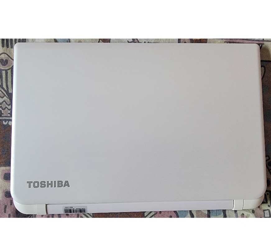 Informatique Nord Houplin Ancoisne - 59263 - Photos Vivastreet Toshiba Satellite i7 1To 16Go RAM Windows 11 Famille