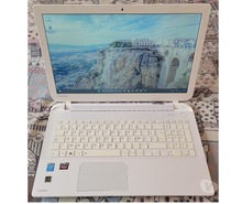 Toshiba Satellite i7 1To 16Go RAM Windows 11 Famille