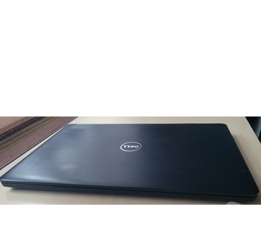 Informatique Nord Houplin Ancoisne - 59263 - Photos Vivastreet DELL Latitude E5580 i5vPro 8Go 256Go SSD Windows 11 Pro