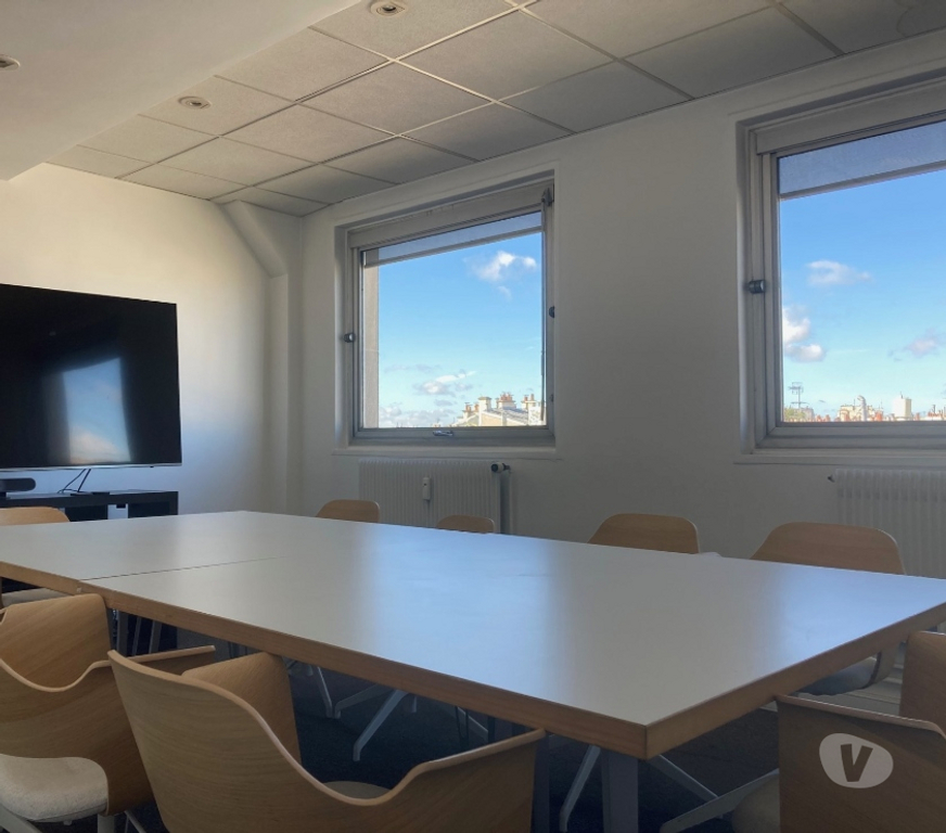 bureaux locaux Paris Paris 10ème ardt - 75010 - Photos Vivastreet Paris 10 - Bureau 10 m2 avec salle de réunion à dispo