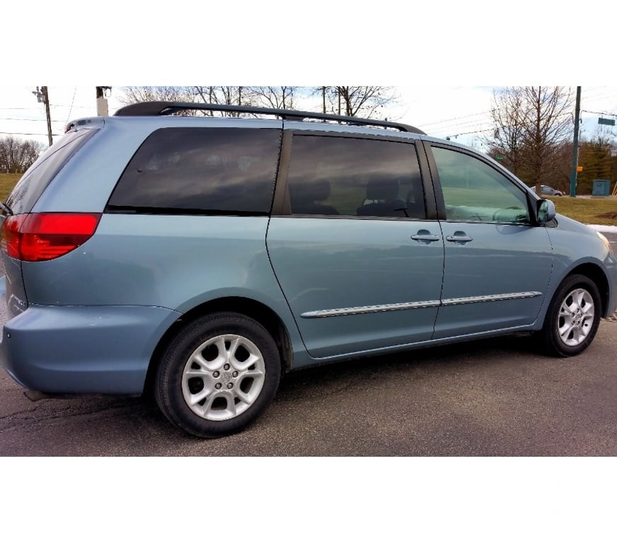 Voiture d'occasion Pas-de-Calais Lagnicourt Marcel - 62159 - Photos Vivastreet Toyota Sienna XLE LIMITED AWD