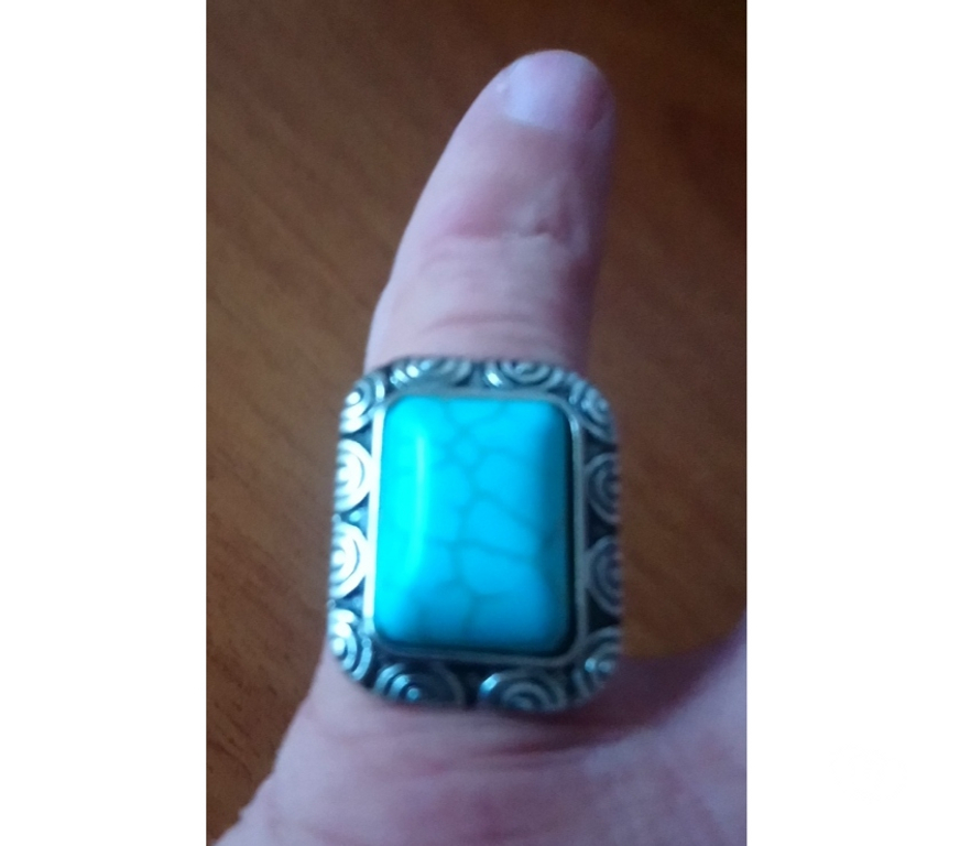 Bijoux occasion Seine-Saint-Denis La Courneuve - 93120 - Photos Vivastreet Bagues bleues turquoises