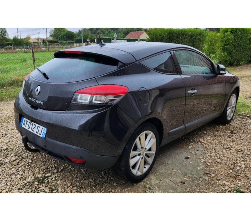 Voiture d'occasion Loir-et-Cher Romorantin Lanthenay - 41200 - Photos Vivastreet Renault Mégane 3 Coupé 1.9 dCi 130 Garantie 12 Mois