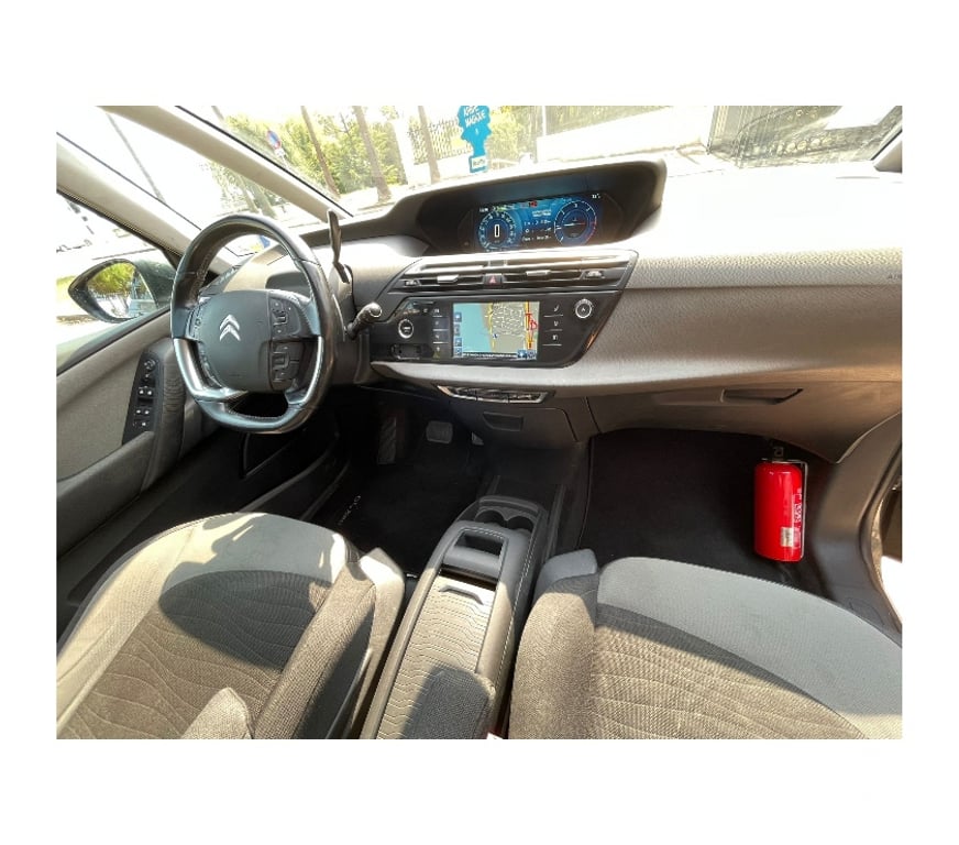 Voiture d'occasion Alpes-Maritimes Cagnes sur Mer - 06800 - Photos Vivastreet CITROEN C4 PICASSO 2017 PHASE 2 RESTYLEE
