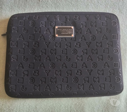 Accessoires & Bagagerie La Courneuve Seine-Saint-Denis - Photos Vivastreet Housse pour ordinateur