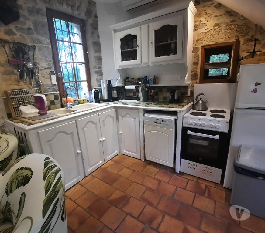 Location maison meublée Var Lorgues - 83510 - Photos Vivastreet Maison au milieu des bois