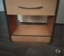 TABLE DE CHEVETS EN BOIS