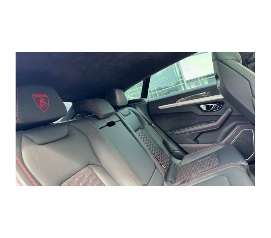 Voiture d'occasion Alpes-Maritimes Cagnes sur Mer - 06800 - Photos Vivastreet Lamborghini Urus – 2021 – 650 ch – 49 000 km