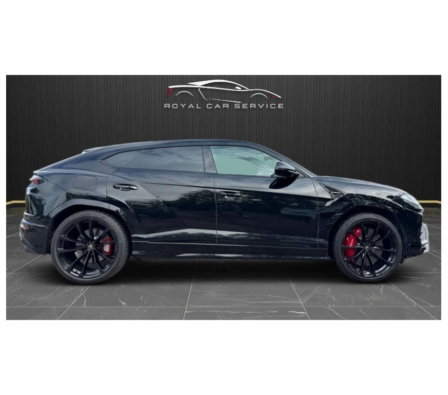Voiture d'occasion Alpes-Maritimes Cagnes sur Mer - 06800 - Photos Vivastreet Lamborghini Urus – 2021 – 650 ch – 49 000 km