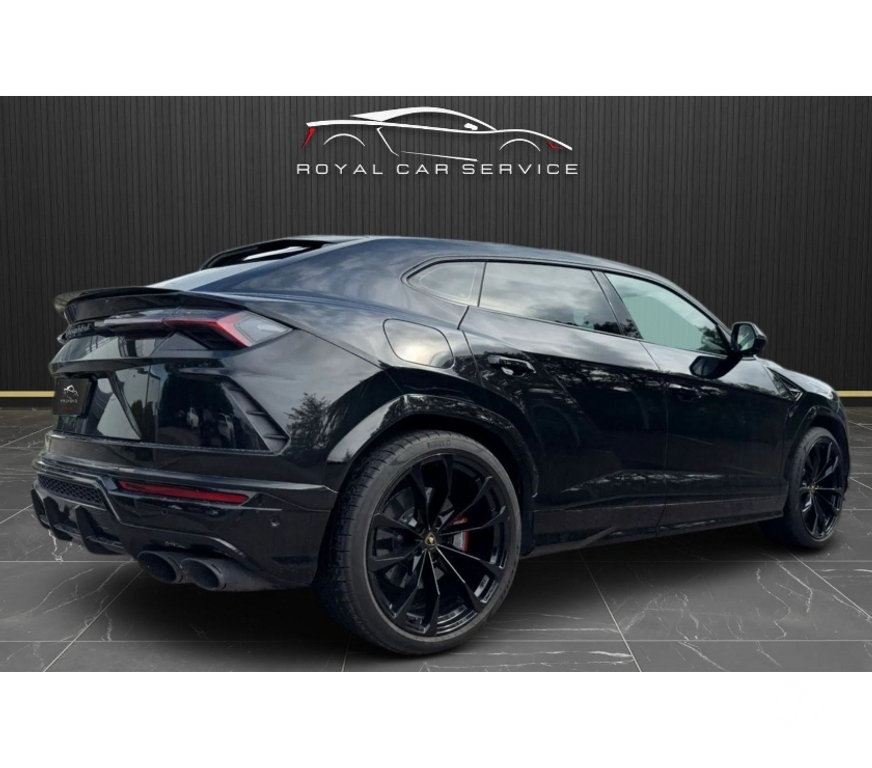 Voiture d'occasion Alpes-Maritimes Cagnes sur Mer - 06800 - Photos Vivastreet Lamborghini Urus – 2021 – 650 ch – 49 000 km