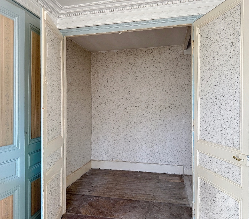 Appartements à vendre Rhône Lyon - Photos Vivastreet Appartement 64 m² à rénover Vue sur Fourvière Ainay