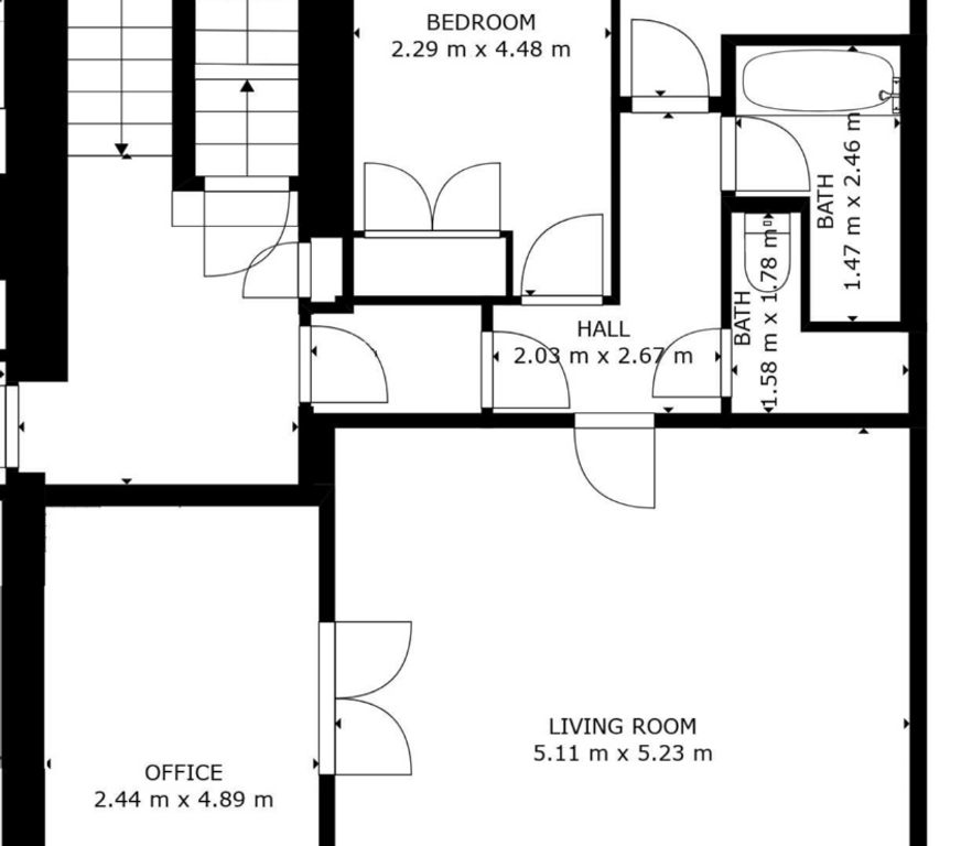 Vente Immeuble Ariège Seix - 09140 - Photos Vivastreet Immeuble rare au coeur du Couserans