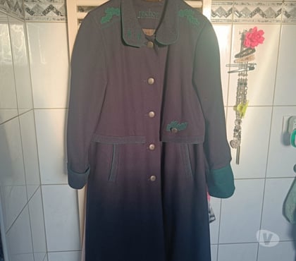 Vêtements occasion Nambsheim Haut-Rhin - Photos Vivastreet MANTEAU POUR FEMME