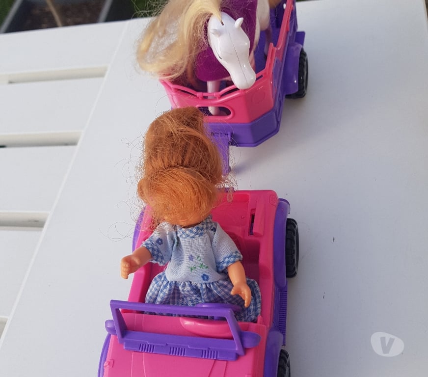 Jeux - Jouets Essonne Juvisy sur Orge - 91260 - Photos Vivastreet poupée cheval voiture