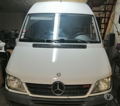 fourgons et camions d'occasion Douai Nord - Photos Vivastreet Véhicule utilitaire
