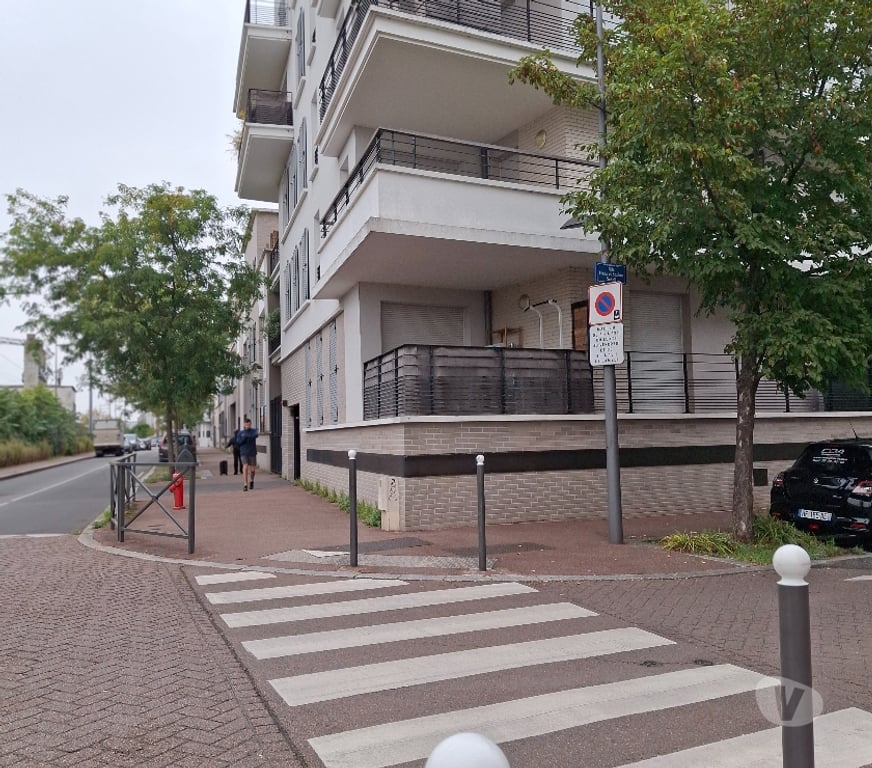 Colocations Essonne Juvisy sur Orge - 91260 - Photos Vivastreet Chambre double privée dans grand T4 à 3