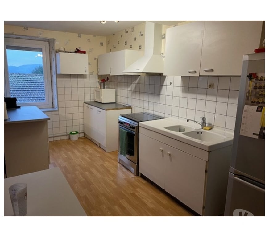 Location appartement Isère St Jean de Bournay - 38440 - Photos Vivastreet Appartement 70m2 - Centre Ville