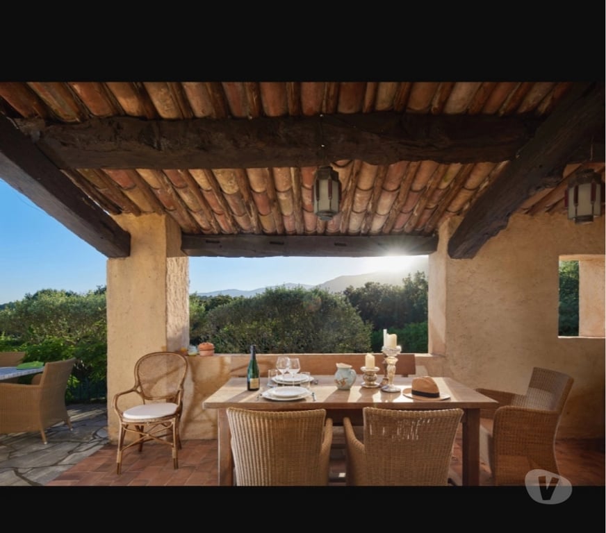 Location maison meublée Alpes-Maritimes La Colle sur Loup - 06480 - Photos Vivastreet Maison en location saisonnière