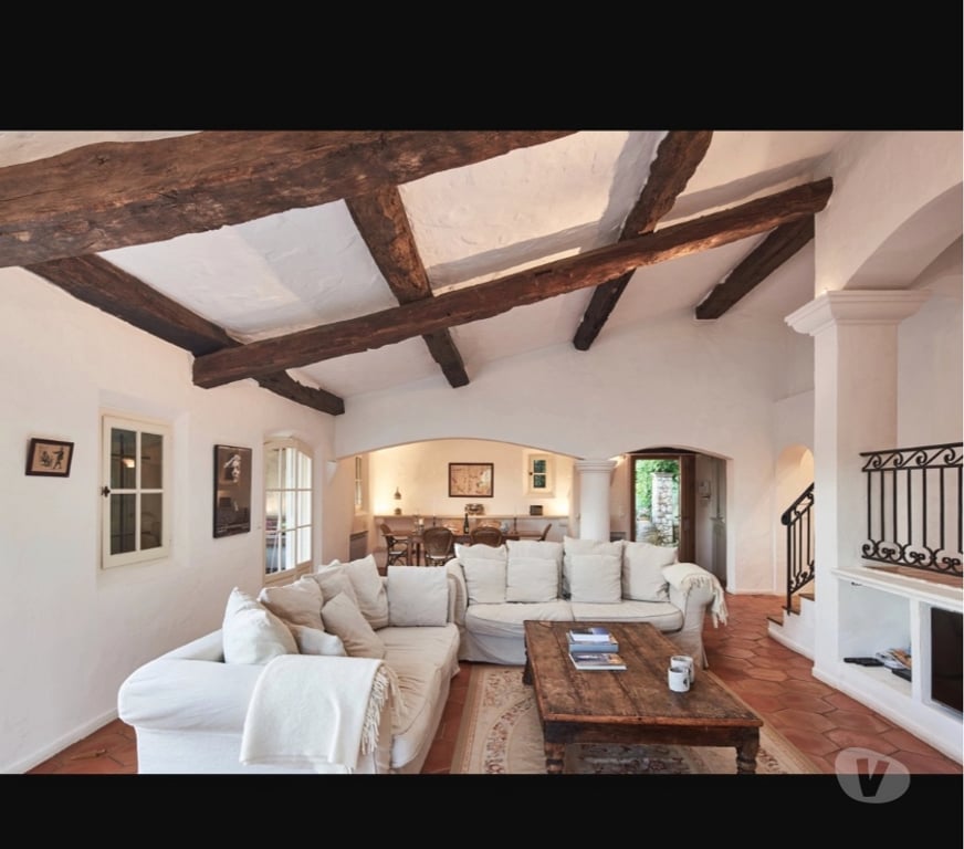 Location maison meublée Alpes-Maritimes La Colle sur Loup - 06480 - Photos Vivastreet Maison en location saisonnière