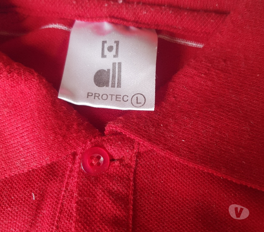 Vêtements occasion Essonne Juvisy sur Orge - 91260 - Photos Vivastreet polo rouge homme neuf
