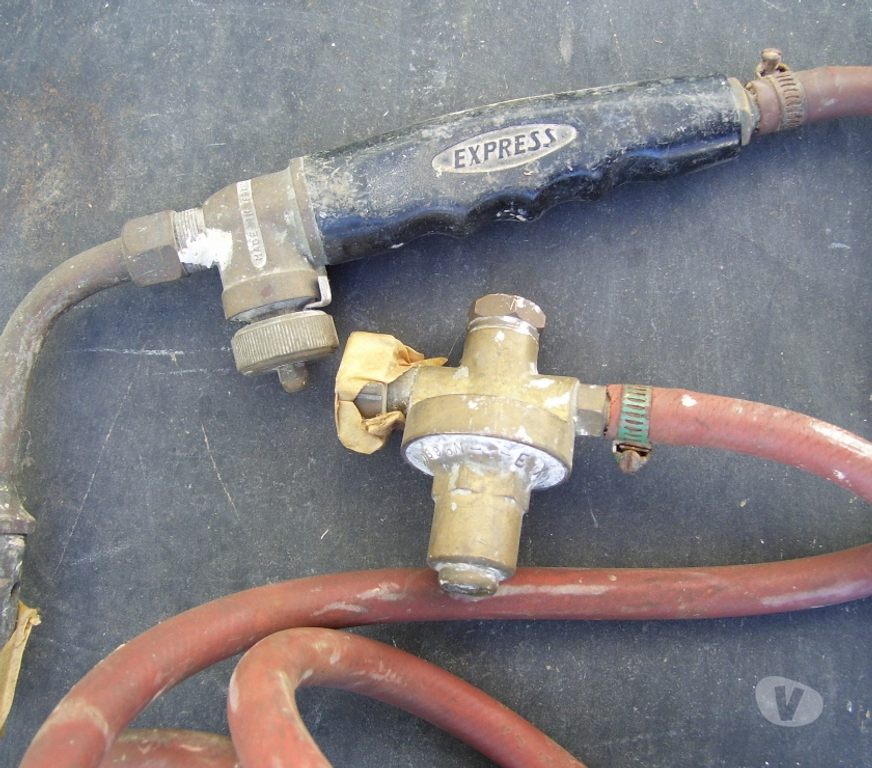 Oise Estrees St Denis - 60190 - Photos Vivastreet Chalumeau à gaz avec Tuyau avec Détendeur EXPRESS