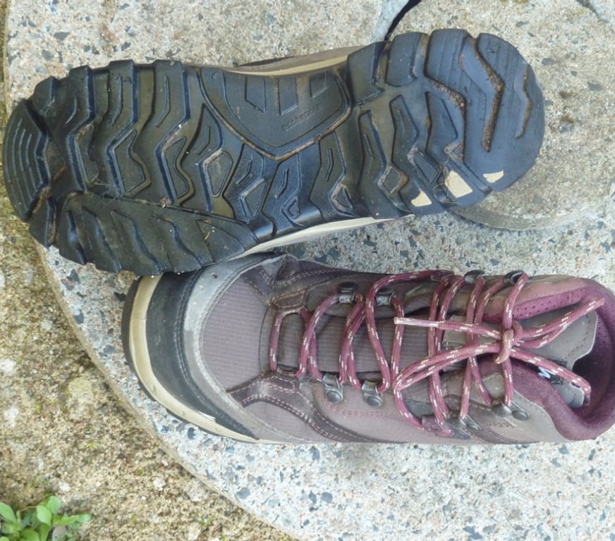Matériel de sport Maine-et-Loire Murs Erigne - 49610 - Photos Vivastreet Randonnée - chaussures femme T39