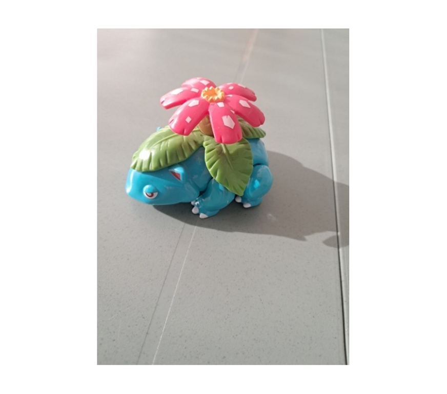 Jeux - Jouets Moselle Feves - 57280 - Photos Vivastreet Jouet voiture Pokemon bulbe bizzard manga anime japon Tv goo