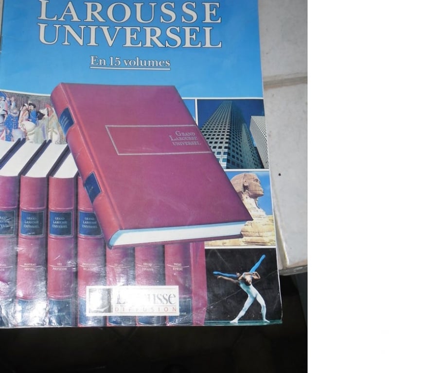 Livres occasion Haute-Saône Borey - 70110 - Photos Vivastreet ENCYCLOPEDIE LAROUSSE