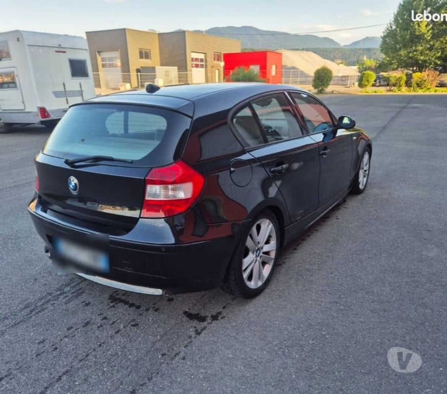 Voiture d'occasion Haute-Savoie Thonon les Bains - Photos Vivastreet 🚗 BMW Série 1 – 2.0 120d – 163 ch