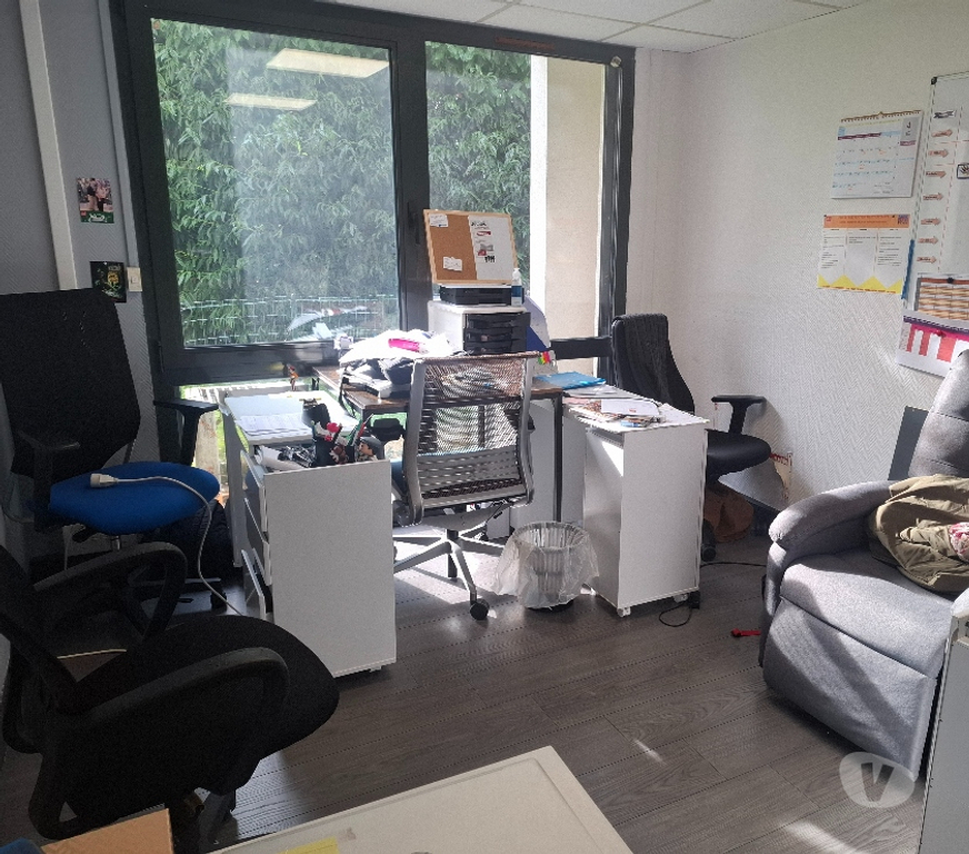 bureaux locaux Hauts-de-Seine Courbevoie - 92400 - Photos Vivastreet Bureaux lumineux à louer - direct propriétaire