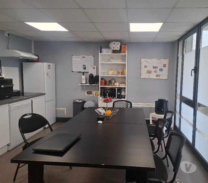 bureaux locaux Hauts-de-Seine Courbevoie - 92400 - Photos Vivastreet Bureaux lumineux à louer - direct propriétaire