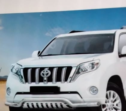 Pièces moteur et accessoires auto Aigues Mortes Gard - Photos Vivastreet PARE BUFFLE AVANT ET ARRIERE TOYOTA