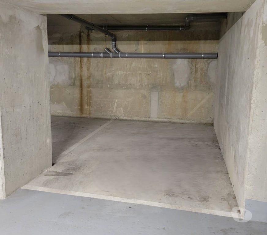 Parkings - Garages Val-de-Marne Villiers sur Marne - 94350 - Photos Vivastreet Location place de parking disponibilité immédiate