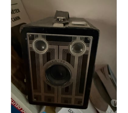 Photo - Video - Son Aix en Provence Aix en Provence - Photos Vivastreet Vends Appareil Photo Brownie Junior Six - 20