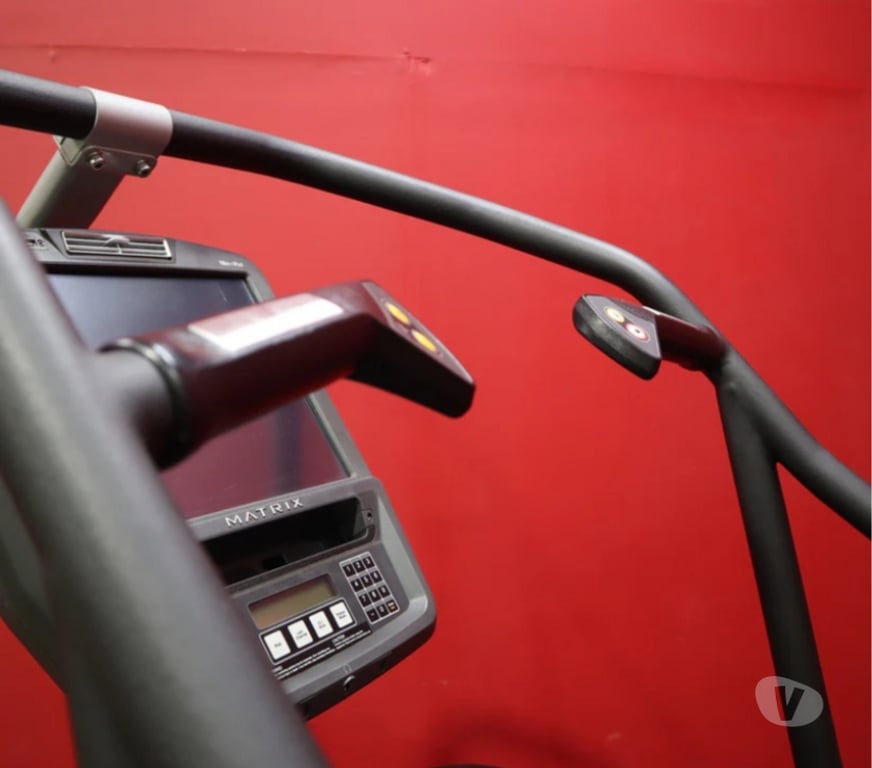 Matériel de sport Finistère Brest - Photos Vivastreet Stepper Matrix C7XE ClimbMill reconditionné